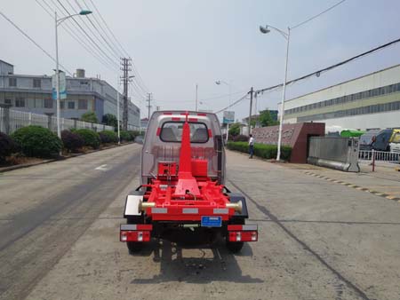三聯(lián)牌YSY5034ZXXE6車廂可卸式垃圾車公告圖片