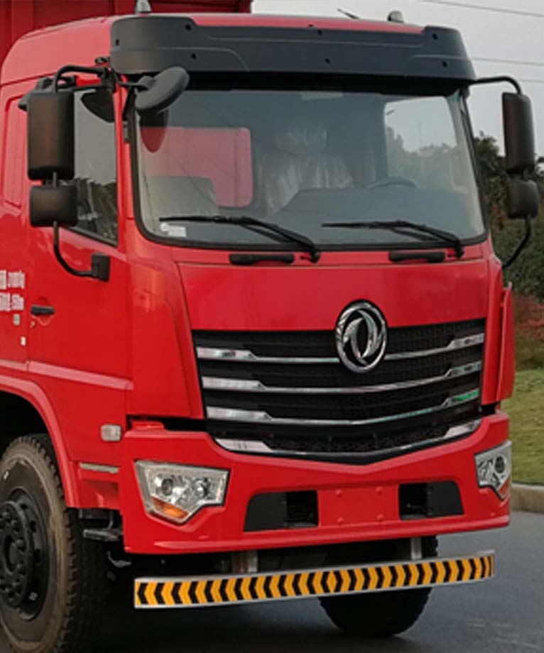 東風(fēng)牌DFV5183XZWGW6D雜項(xiàng)危險(xiǎn)物品廂式運(yùn)輸車公告圖片