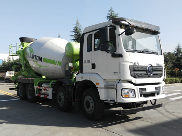 駿通牌JF5319GJB306SXA混凝土攪拌運(yùn)輸車公告圖片