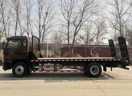 豪沃牌ZZ5187TPBK521DF1平板运输车公告图片
