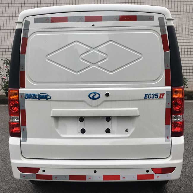 瑞馳牌CRC5030XXYFC4-BEV純電動(dòng)封閉貨車公告圖片