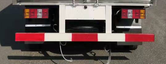 程力威牌CLW5040XFWJ6腐蚀性物品厢式运输车公告图片