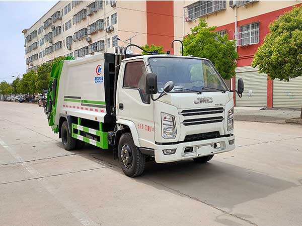 程力威牌CLW5070ZYSJ6压缩式垃圾车公告图片