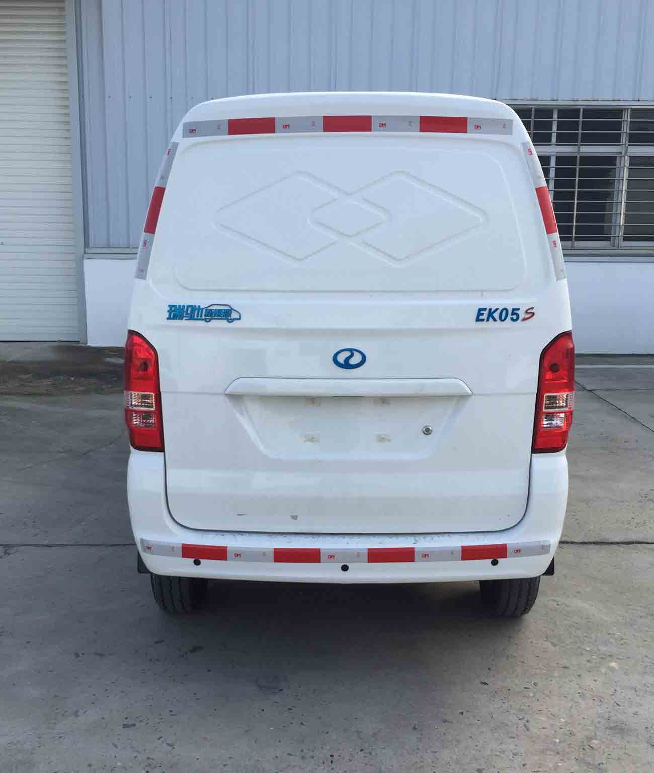 瑞馳牌CRC5020XXYFK3-BEV純電動封閉貨車公告圖片