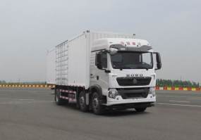 豪沃牌ZZ5257XXYM46CGE1厢式运输车