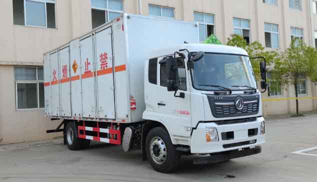 旺龍威牌WLW5180XQYD6爆破器材運輸車公告圖片