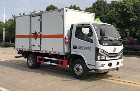 舜德牌SDS5075XRQEQ6易燃氣體廂式運輸車公告圖片