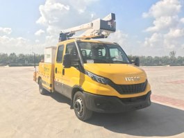 高空作业车