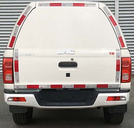 江淮牌HFC5037XXYD3KLSS廂式運(yùn)輸車公告圖片