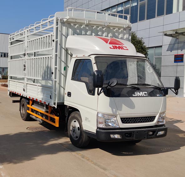 江鈴牌JX5041CCYTG2BEV純電動(dòng)倉(cāng)柵式運(yùn)輸車公告圖片