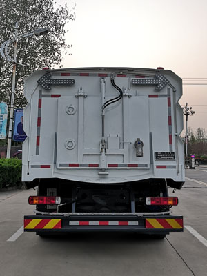 东岳牌ZTQ5180TXSBJJ52F洗扫车公告图片