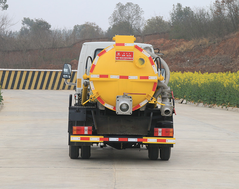 凱力風(fēng)牌KLF5040GXWK6吸污車(chē)公告圖片