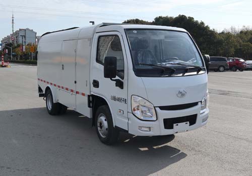 滬光牌HG5040XTYBEV純電動密閉式桶裝垃圾車公告圖片