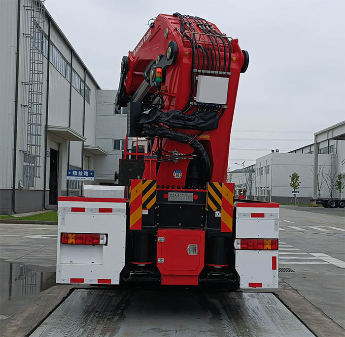 宏昌天馬牌HCM5533JQZ汽車起重機公告圖片