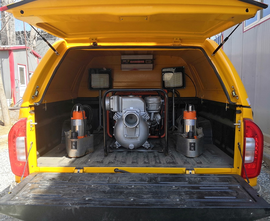 鴻天牛牌HTN5031XXHFT6救險(xiǎn)車公告圖片