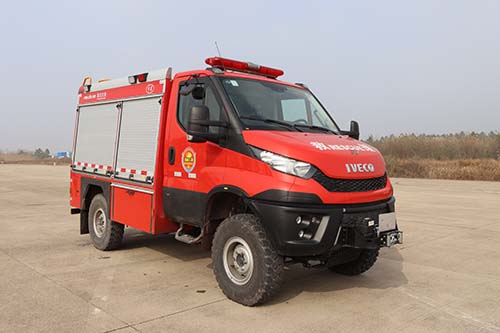 SXF5051TXFQC30型器材消防车图片