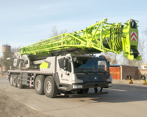 中聯(lián)牌ZLJ5543JQZ95E汽車起重機(jī)公告圖片
