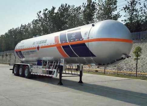 宏图牌13.8米26.5吨3轴液化气体运输半挂车(HT9409GYQA10)