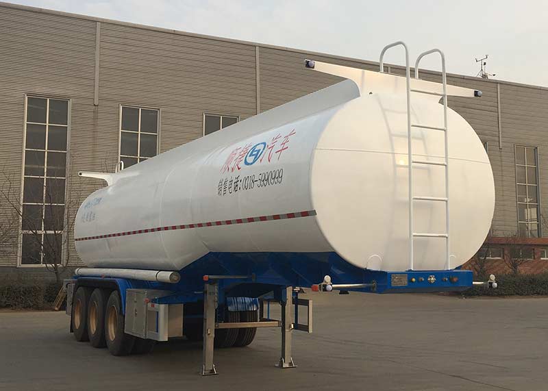 川腾牌10.9米32.8吨3轴液态食品运输半挂车(HBS9400GYS)