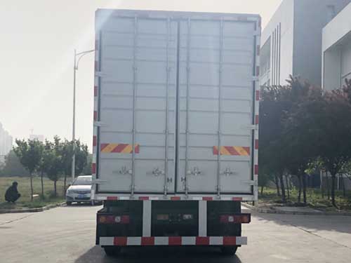 陜汽牌SX5259XXYXD3G廂式運(yùn)輸車公告圖片