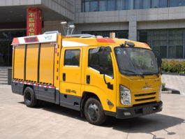 工程车