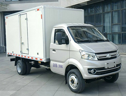 長(zhǎng)安牌SC5031XXYFRD64廂式運(yùn)輸車(chē)公告圖片