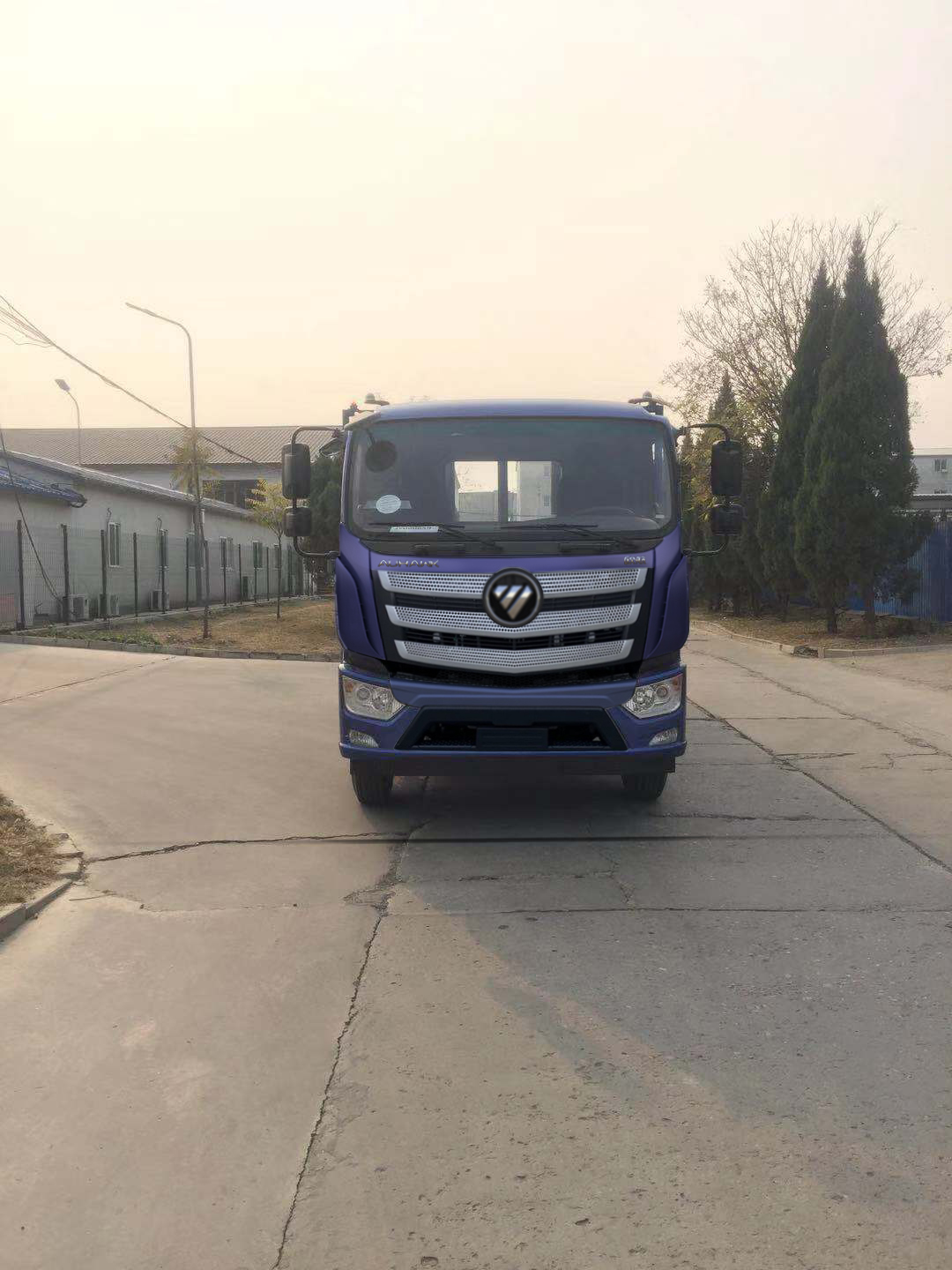 新立德牌HZV5120TFZD6BF防撞緩沖車公告圖片