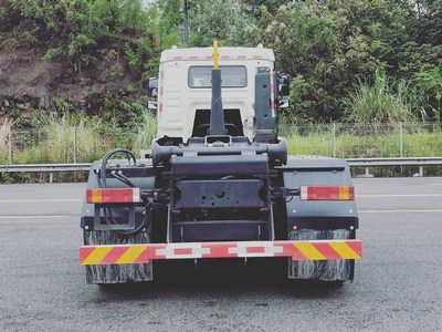 陜汽牌SX5250ZXXMP6444車廂可卸式垃圾車公告圖片