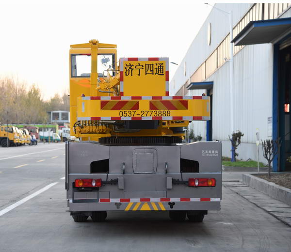 魯鷹牌SST5181JQZ16SZQ汽車起重機公告圖片