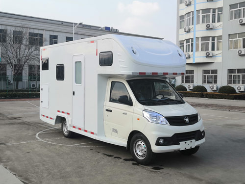 福田牌BJ5030XLJ4JV5-01旅居車(chē)公告圖片