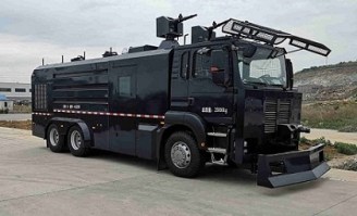 防暴水罐车