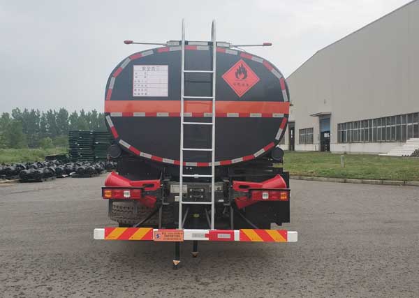 陜汽牌SHN5261GRYMB4160易燃液體罐式運輸車公告圖片