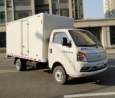 長(zhǎng)安牌SC5034XXYUFD6B3廂式運(yùn)輸車公告圖片