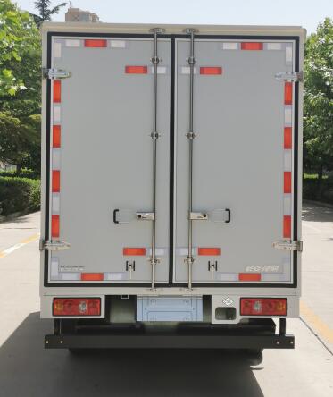 長(zhǎng)安牌SC5031XXYDBAB6CNG廂式運(yùn)輸車公告圖片