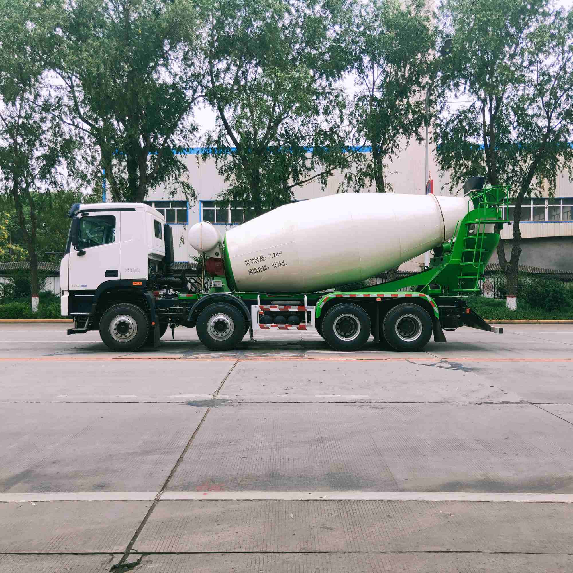 華盛源牌JZR5319GJBBJ6-01混凝土攪拌運(yùn)輸車公告圖片