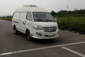 比克牌BAK5030XLCBEV纯电动冷藏车