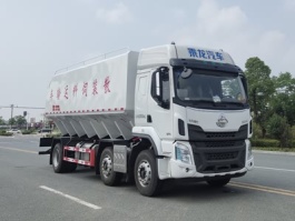 新东日牌YZR5250ZSLLZ6散装饲料运输车