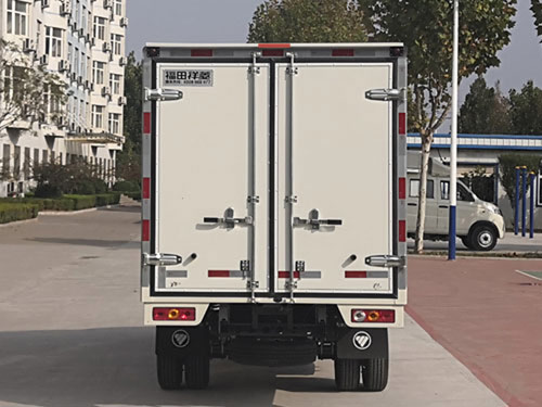 福田牌BJ5030XXY5JV7-30廂式運輸車公告圖片