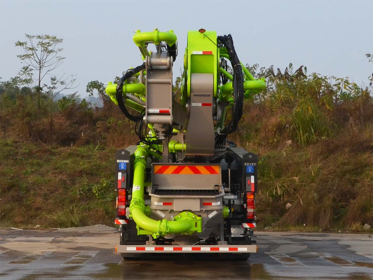 中聯(lián)牌ZLJ5540THBKF混凝土泵車公告圖片