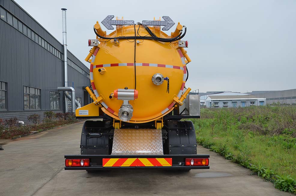 楷邇牌CEH5183GXW吸污車公告圖片