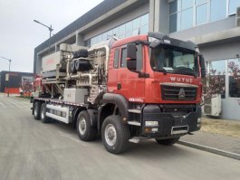 压裂车