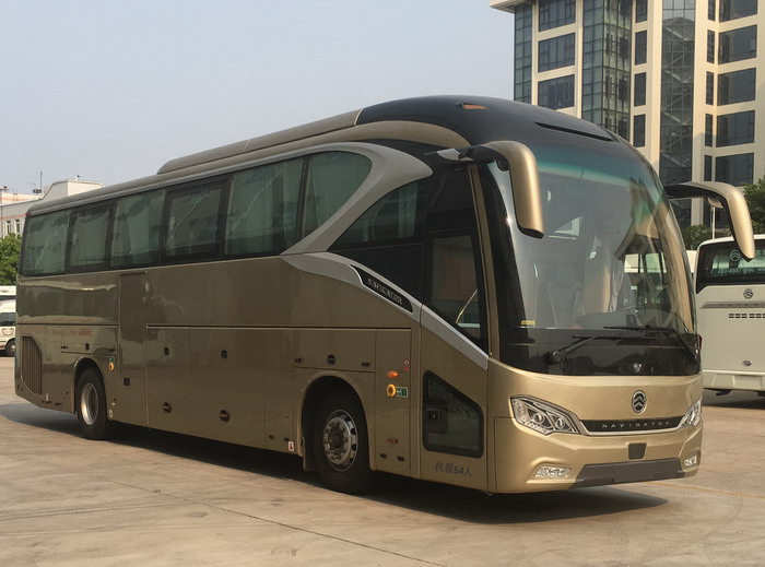 金旅牌XML5189XYB16運兵車公告圖片