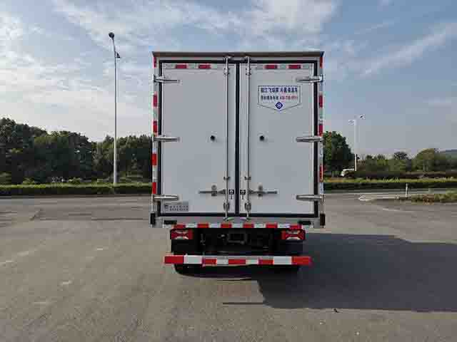 飛球牌ZJL5043XLCS6冷藏車公告圖片