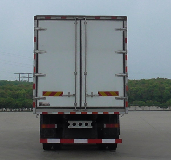 東風(fēng)牌DFH5310XLCDX8冷藏車公告圖片