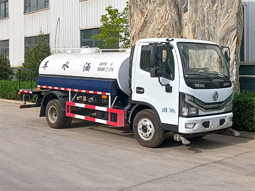 圆易牌JHL5070GSSF洒水车公告图片