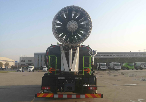 宇通牌YTZ5181TDYD0BEV純電動多功能抑塵車公告圖片