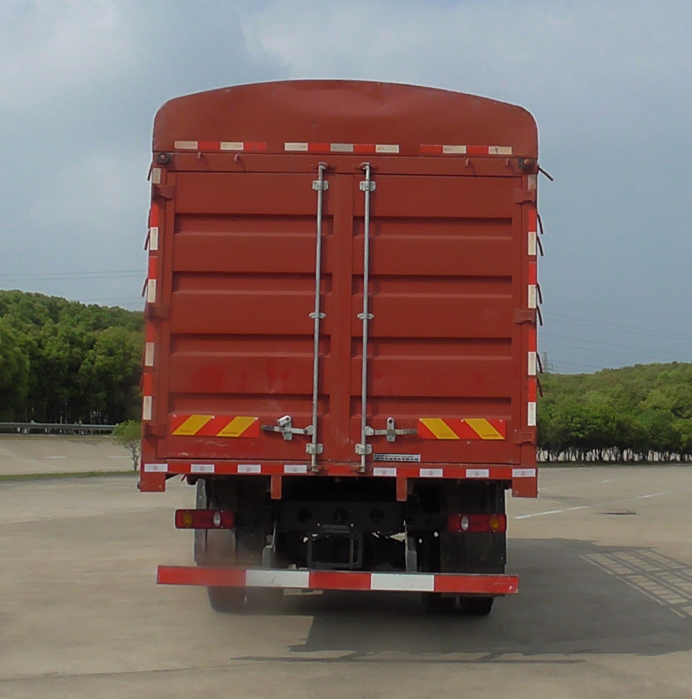 東風(fēng)牌DFH5170CCYBX2倉(cāng)柵式運(yùn)輸車(chē)公告圖片