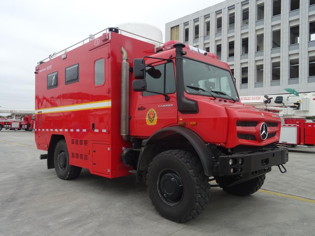 川消牌SXF5091TXFTZ4000通信指挥消防车图片