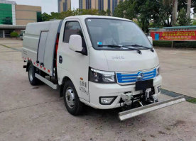 纯电动路面养护车