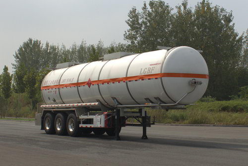 永强牌11.7米32吨3轴易燃液体罐式运输半挂车(YQ9406GRYCY1)